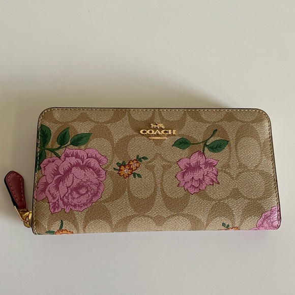 Coach purse and wallet set - Picture 7 of 8